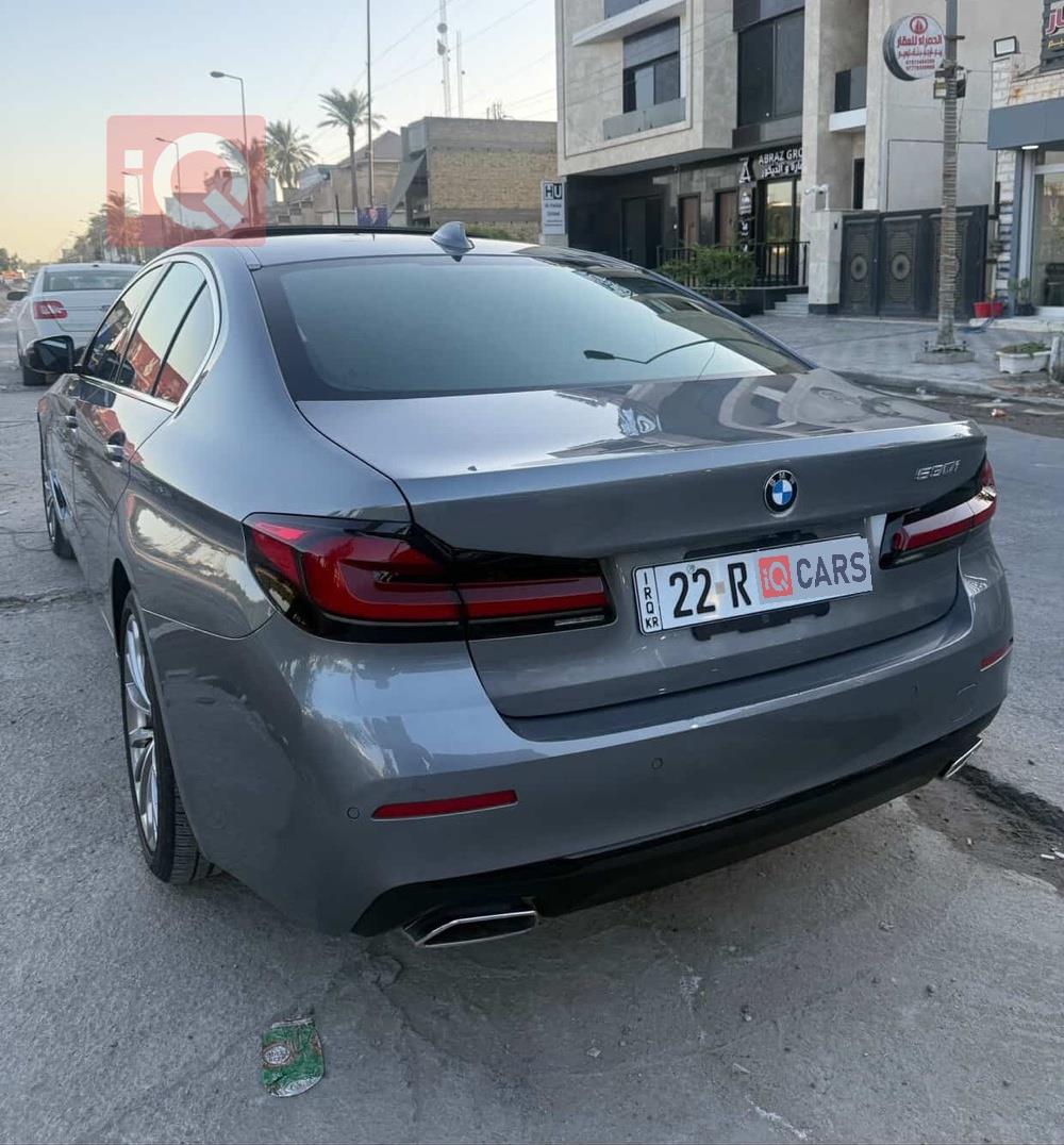 بی ئێم دەبڵیو سیریەس 5